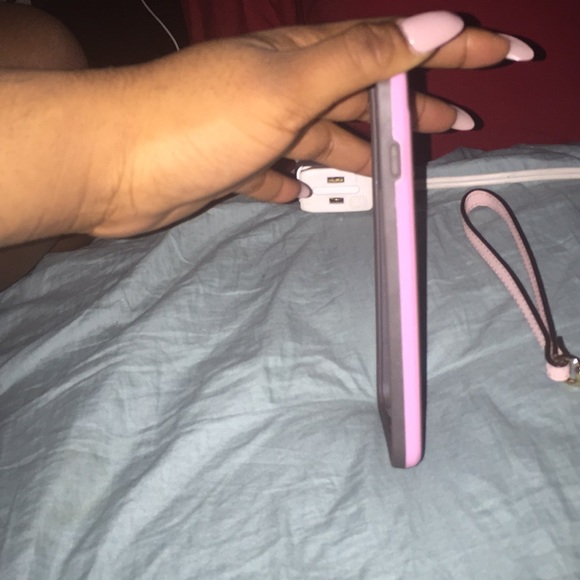 iPhone 6+ protective case, gently used ! - Picture 3 of 4